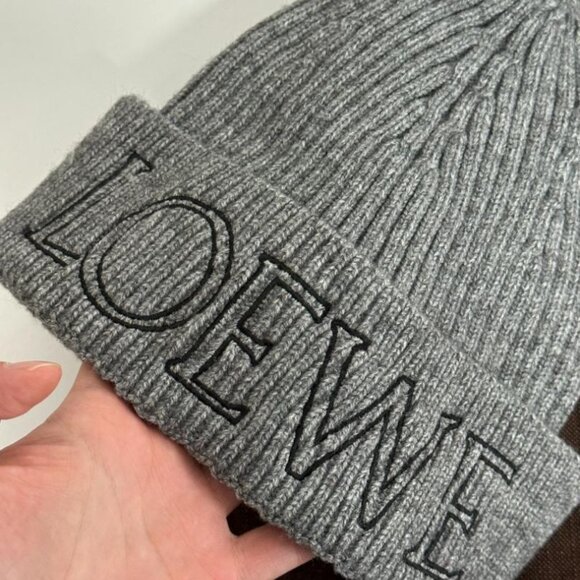 Loewe Grey Iconic Branding Beanie - Picture 1 of 6